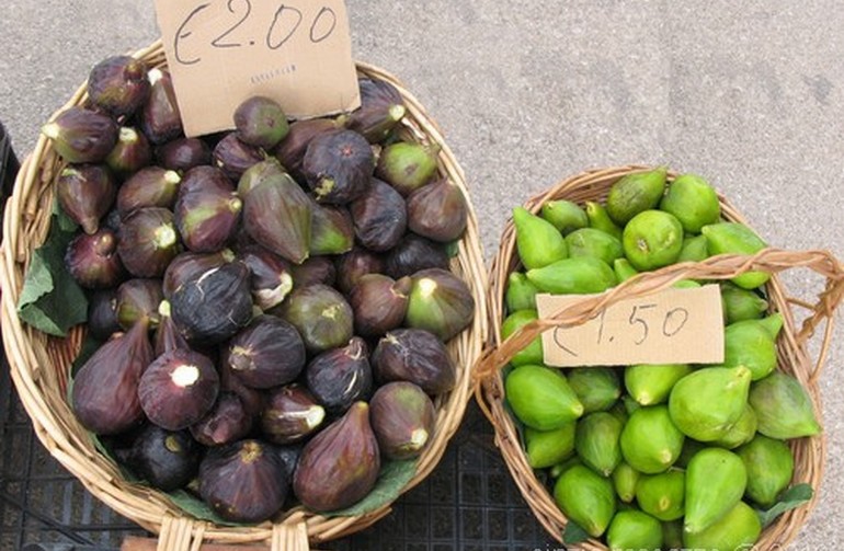 italian markets puglia